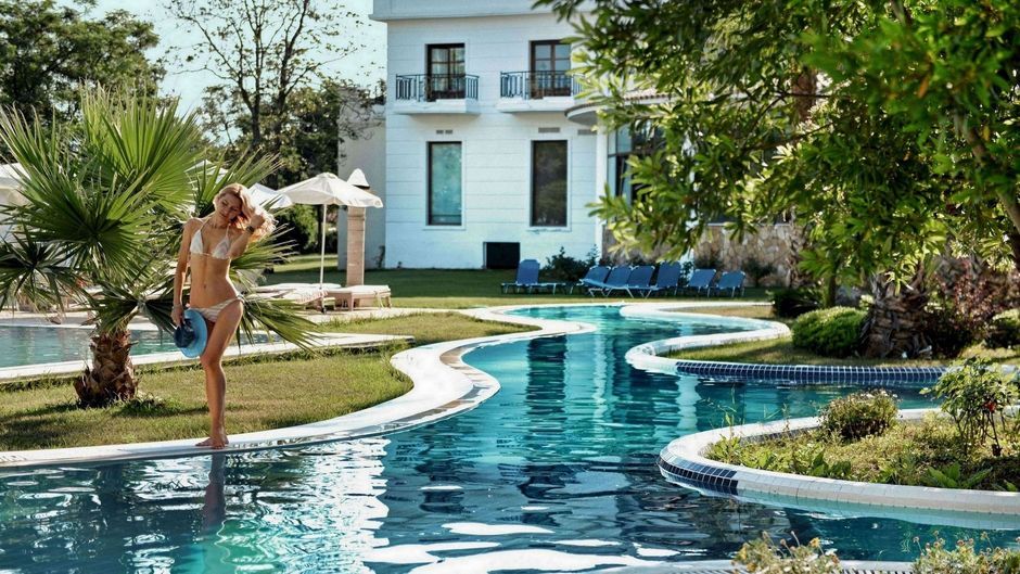 Mitsis Galini Wellness Spa & Resort Exterior