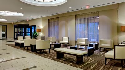 Crowne Plaza Chicago O'Hare Hotel & Conf