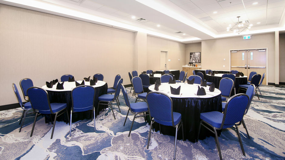 Holiday Inn & Stes Calgary Airport North Meeting
