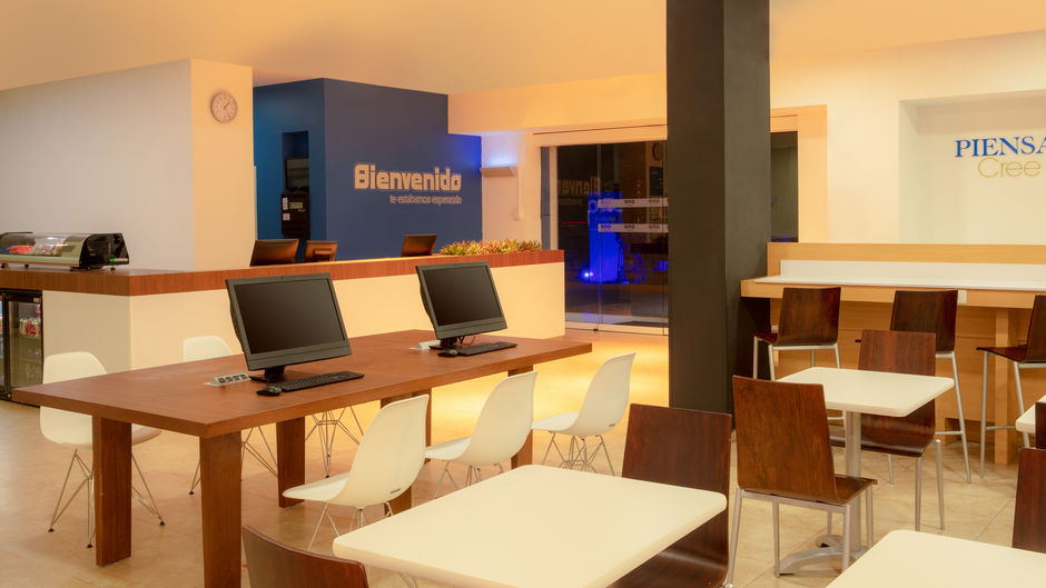 One Cancun Centro Lobby