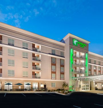 Holiday Inn & Stes Arden-Asheville Arpt