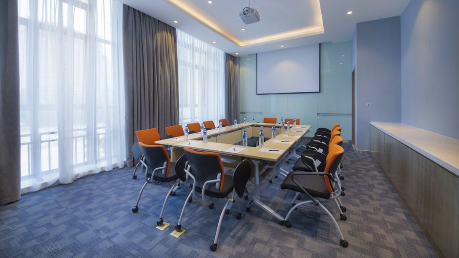 Holiday Inn Express Guian Yungu Meeting