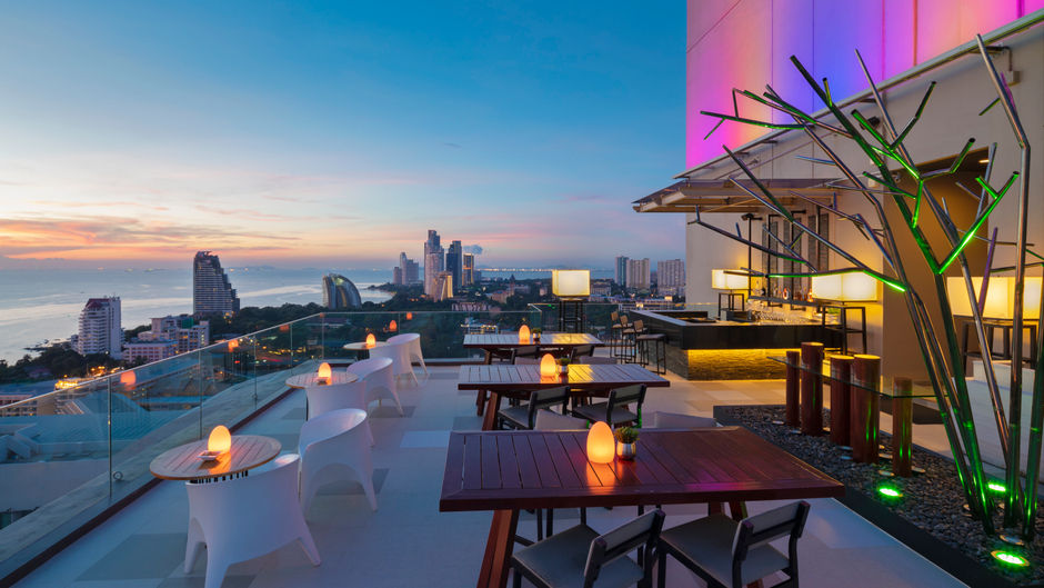 Holiday Inn Pattaya Exterior