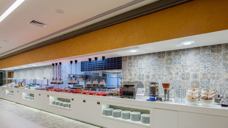 Holiday Inn Antalya-Lara Lobby
