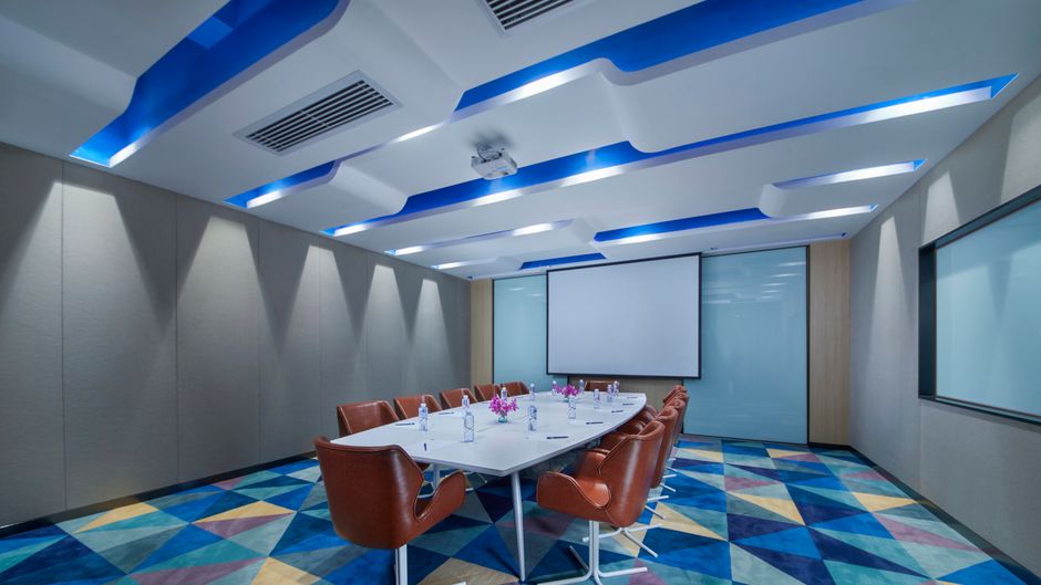 Holiday Inn Express Jinshan Meeting