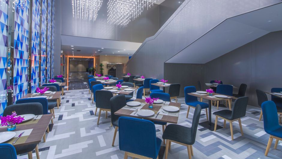 Holiday Inn Express Jinshan Restaurant