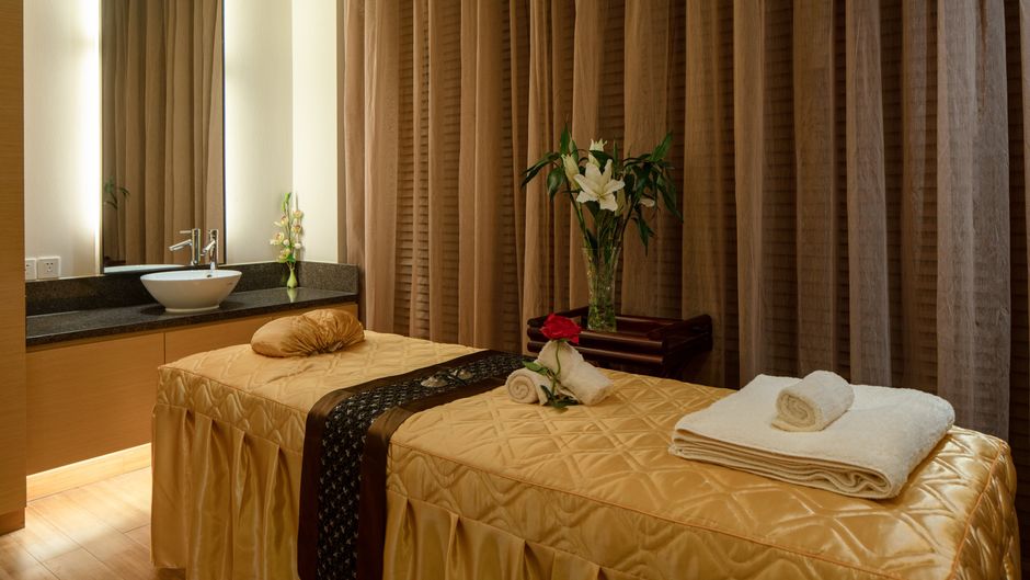 Holiday Inn Nanyang Spa