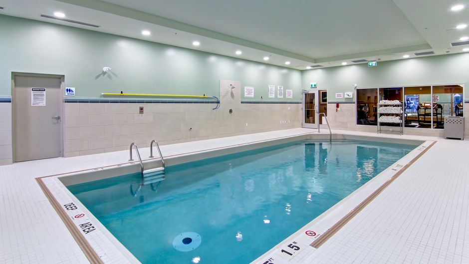 Holiday Inn Express & Suites Oshawa Pool