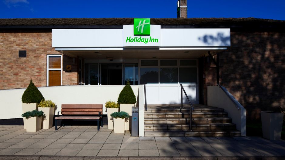 Holiday Inn Derby Nottingham Exterior