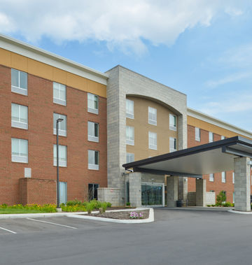 Holiday Inn Express Spring Hill