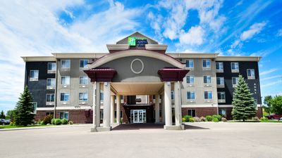 Holiday Inn Express Hotel & Suites