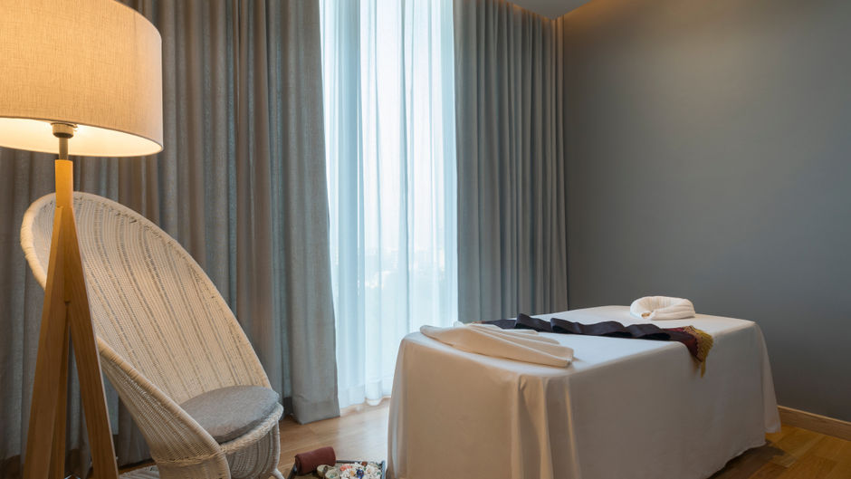 Holiday Inn Rsort Vana Nava Hua Hin Spa