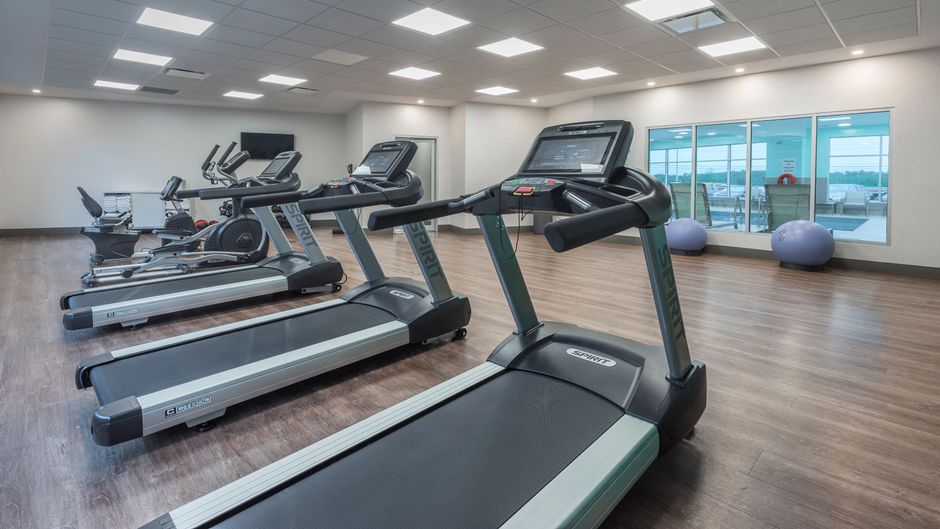 Holiday Inn Express & Suites Moncton Health Club