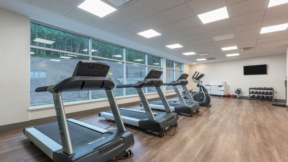 Holiday Inn Express & Suites Moncton Health Club