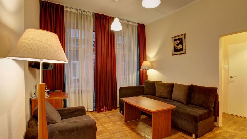 Lothus Hotel Room
