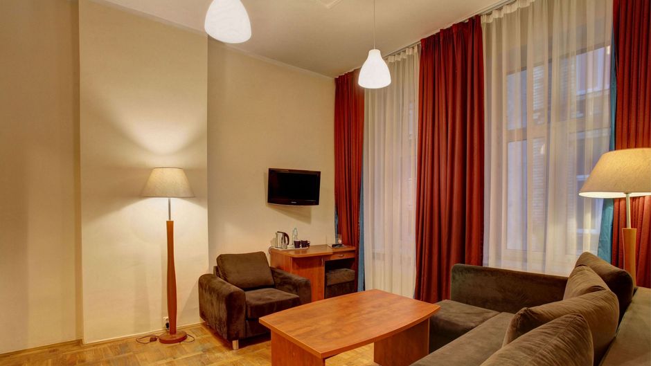 Lothus Hotel Room
