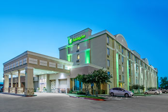 Holiday Inn Hotel Bedford DFW Airport
