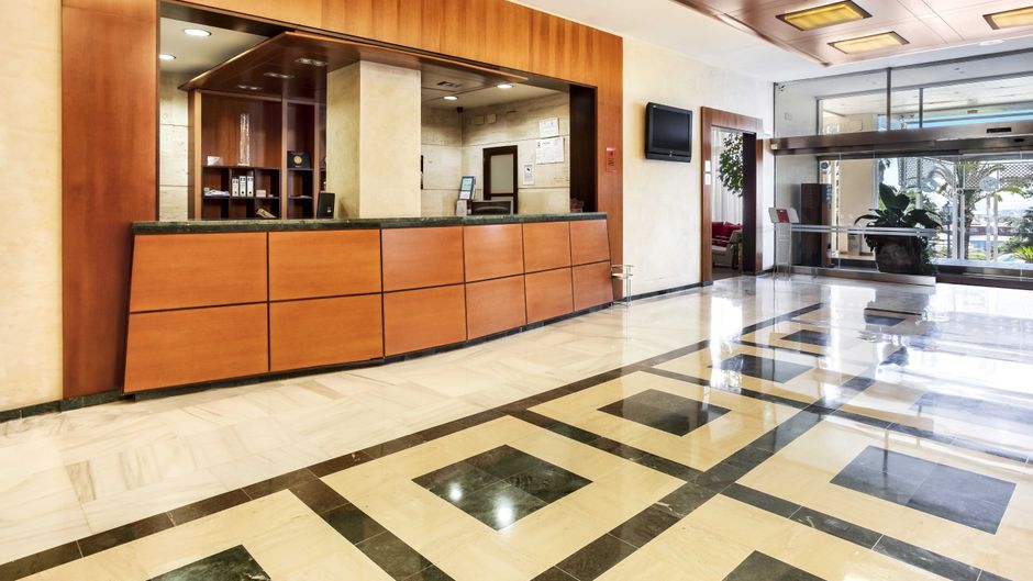 Exe Las Adelfas Hotel Lobby