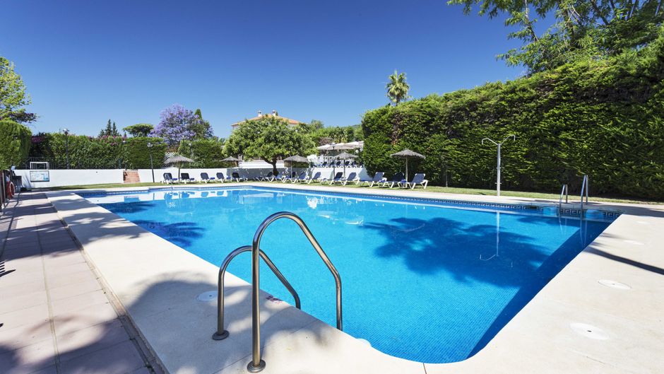Exe Las Adelfas Hotel Pool