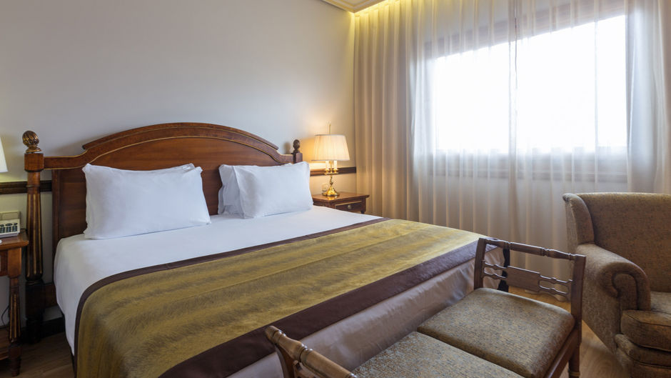Exe Reina Isabel Room