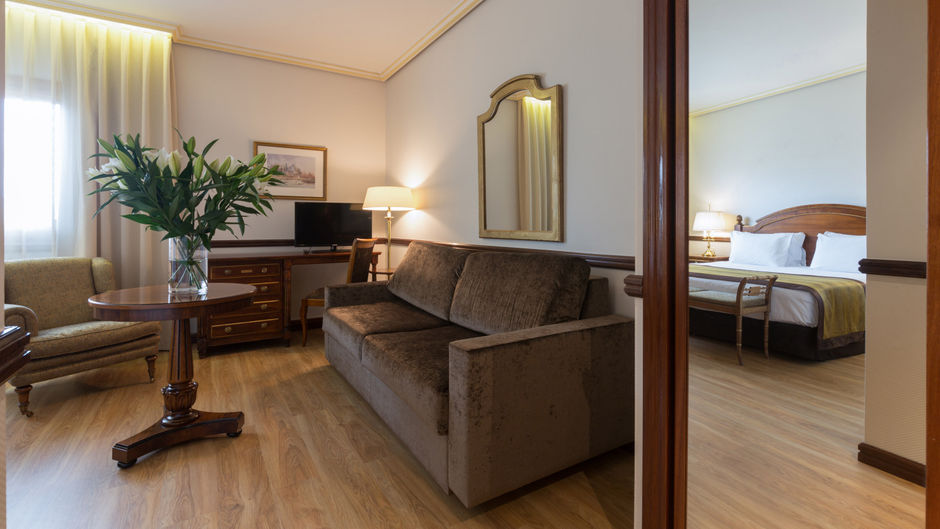 Exe Reina Isabel Room