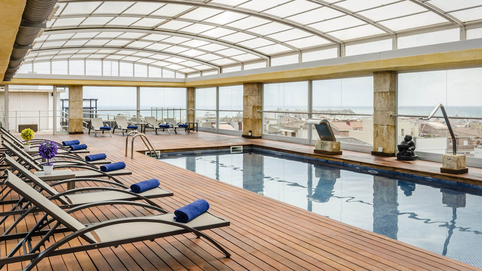 Exe Cunit Suites & Spa Pool