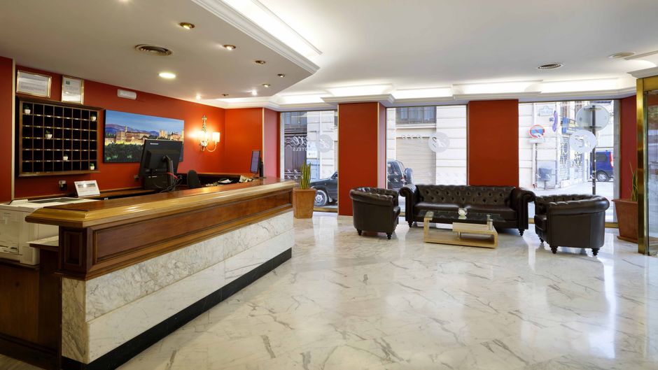 Exe Triunfo Granada Lobby