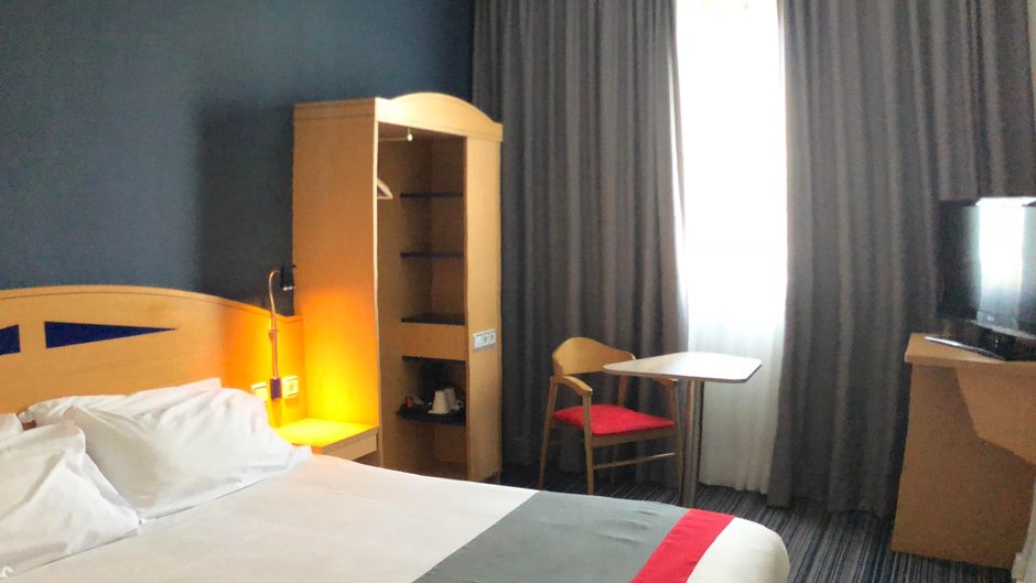Holiday Inn Express San Sebastian Reyes Room