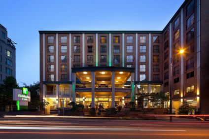 Holiday Inn & Suites Vancouver Downtown