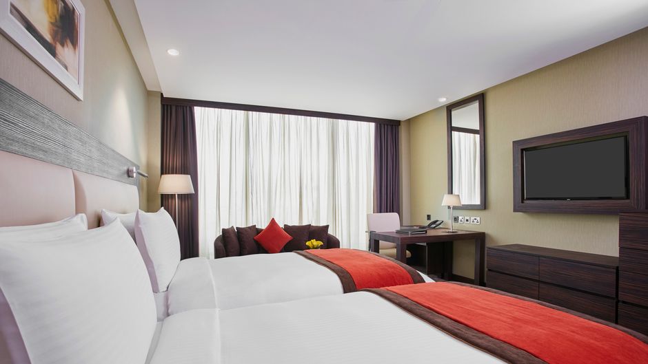 Crowne Plaza Kuwait Al Thuraya City Room