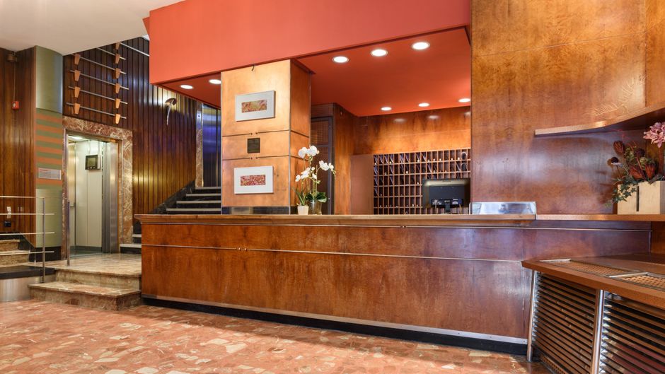 Crisol Quindos Lobby