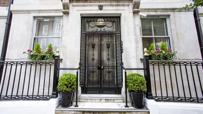 Astor Court Hotel