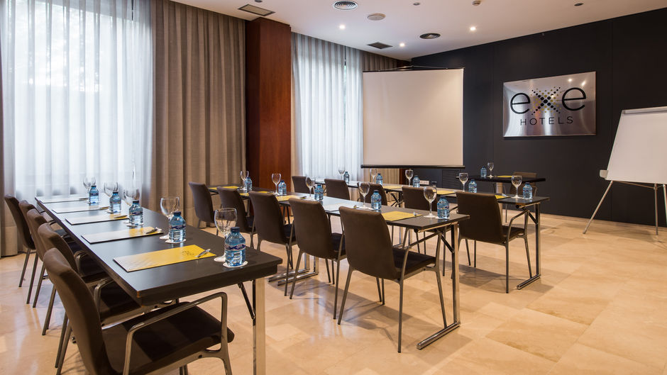 Exe Cuenca Hotel Meeting
