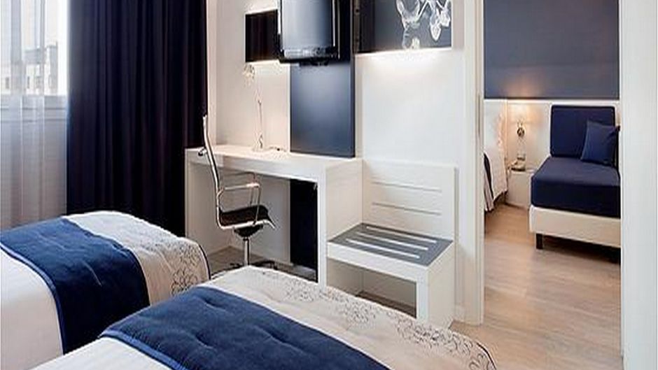 Holiday Inn Milan Nord Zara Room