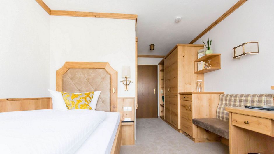 Gerbe Hotel Room