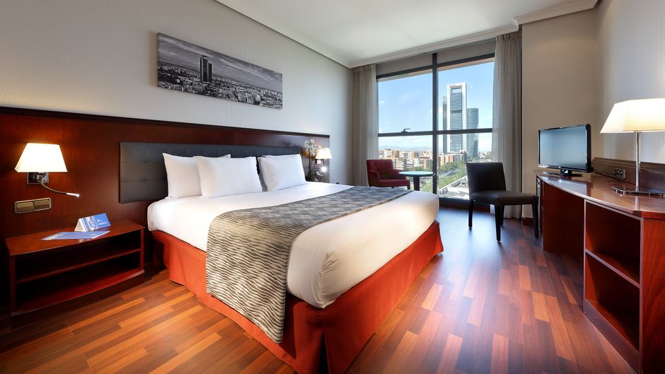 Crisol Via Castellana Hotel Room