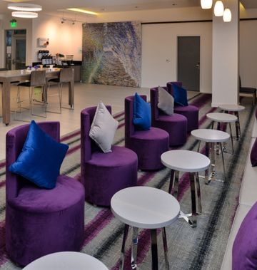Holiday Inn Express and Suites San Diego