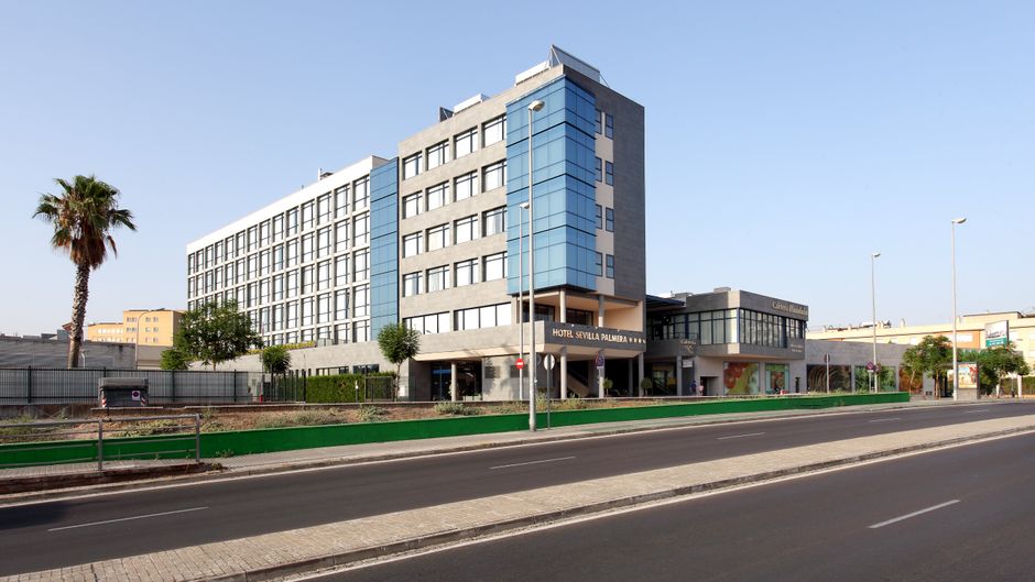 Exe Sevilla Palmera Exterior