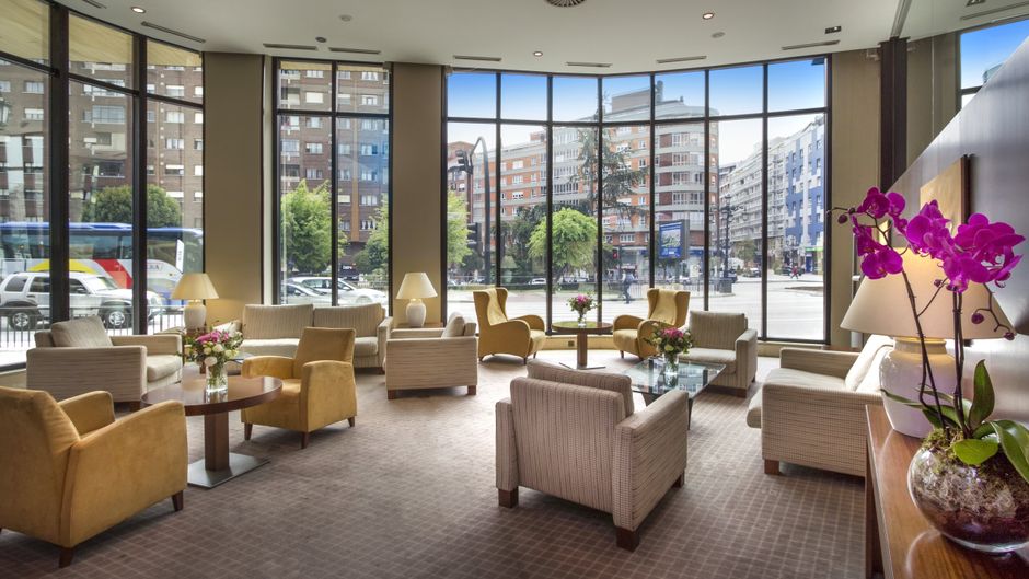 Exe Oviedo Centro Hotel Lobby
