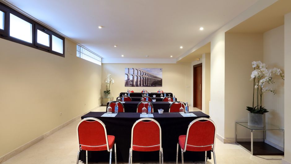 Eurostars Plaza Acueducto Meeting