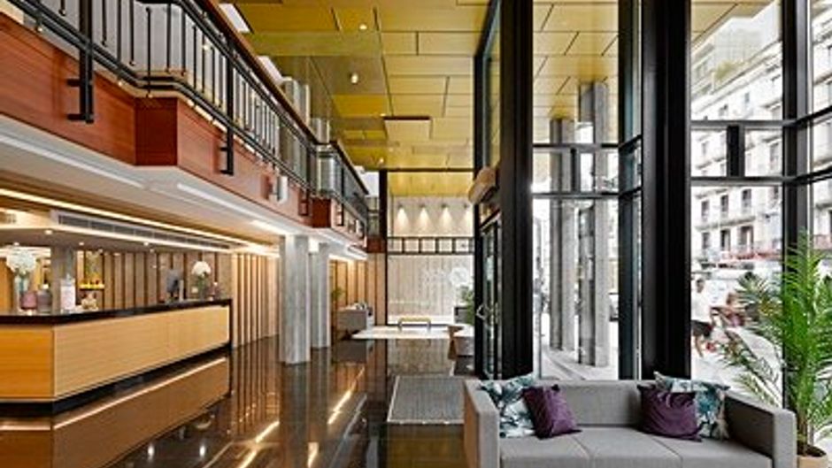 Exe Plaza Catalunya Lobby