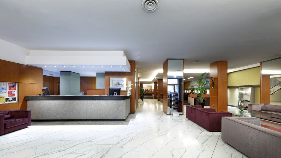Exe Majestic Lobby