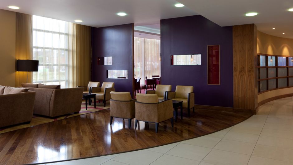 Holiday Inn Norwich City Hotel Lobby