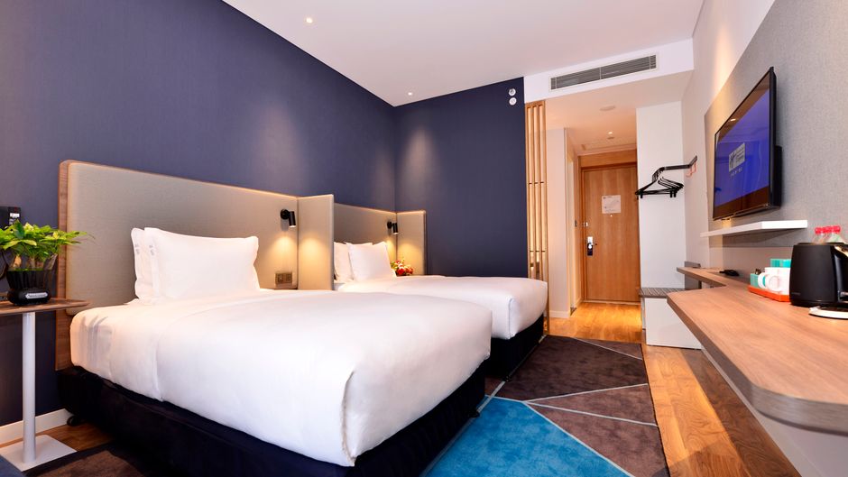 Holiday Inn Express Luanchuan Room