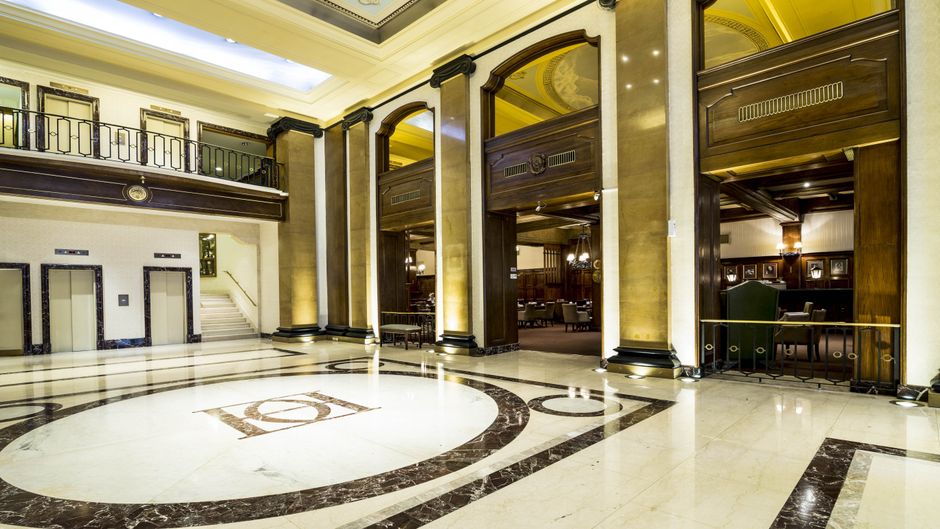 Claridge Hotel Lobby