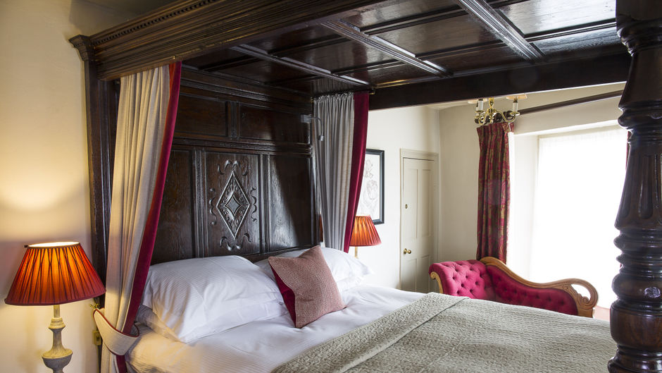 The Manor House Room