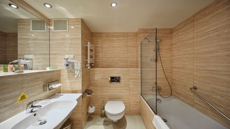 Holiday Inn Lodz Room