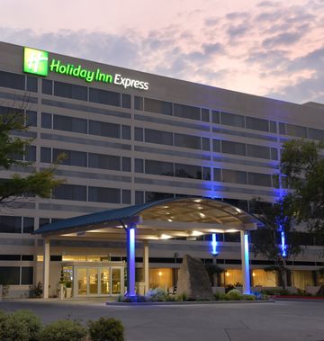 Holiday Inn Express Downtown