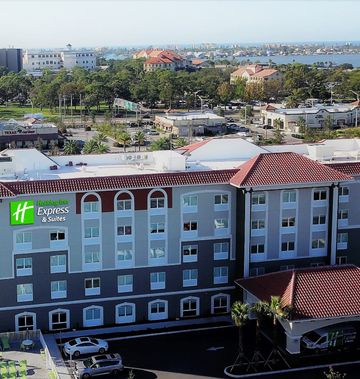 Holiday Inn Express/Suites Seminole Area