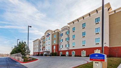 Candlewood Suites Western Crossing
